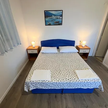 Semesterbostad Robinson Olympos Gdinj