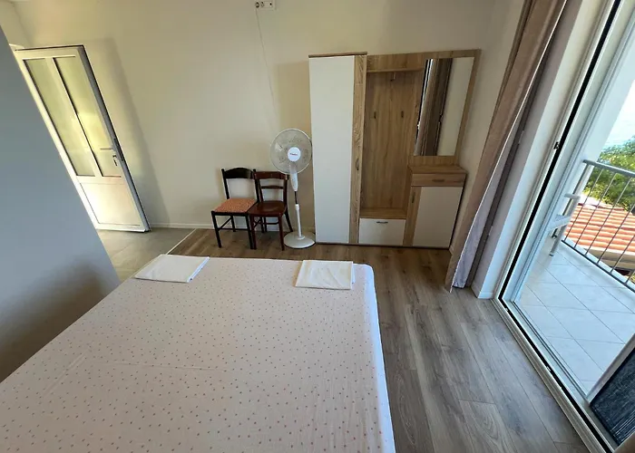 Robinson Olympos Gdinj